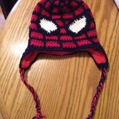 http://www.littlethingsblogged.com/2012/12/crochet-spiderman-hat.html